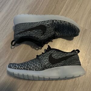 Nike Black and Gray Knit Sneakers